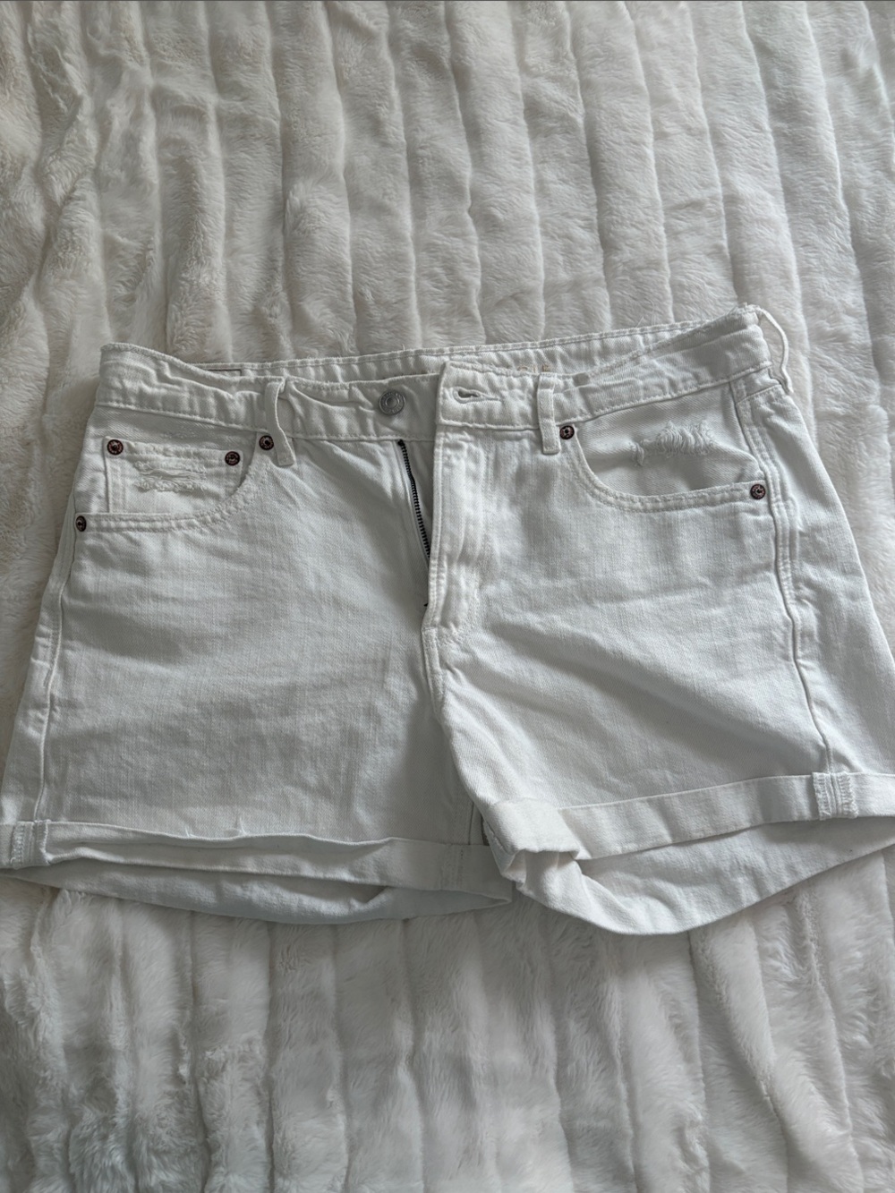 American Eagle White Women's Denim Shorts